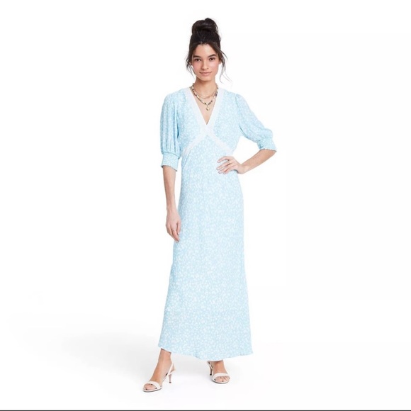 RIXO Blue and White Floral Puffed Sleeve Dress - Picture 5 of 12